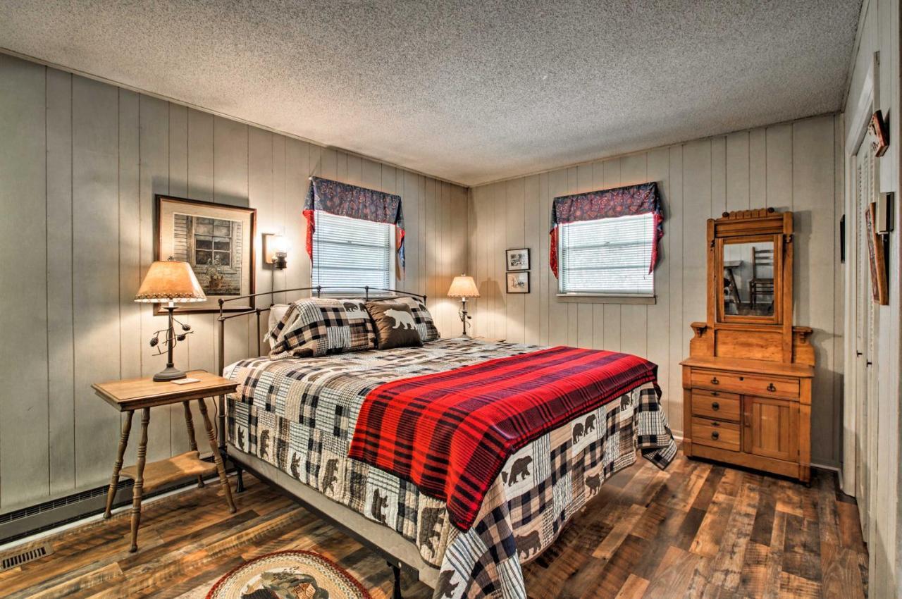 Quiet Cabin With Mountain Views About 3 Mi To Gatlinburg Luaran gambar