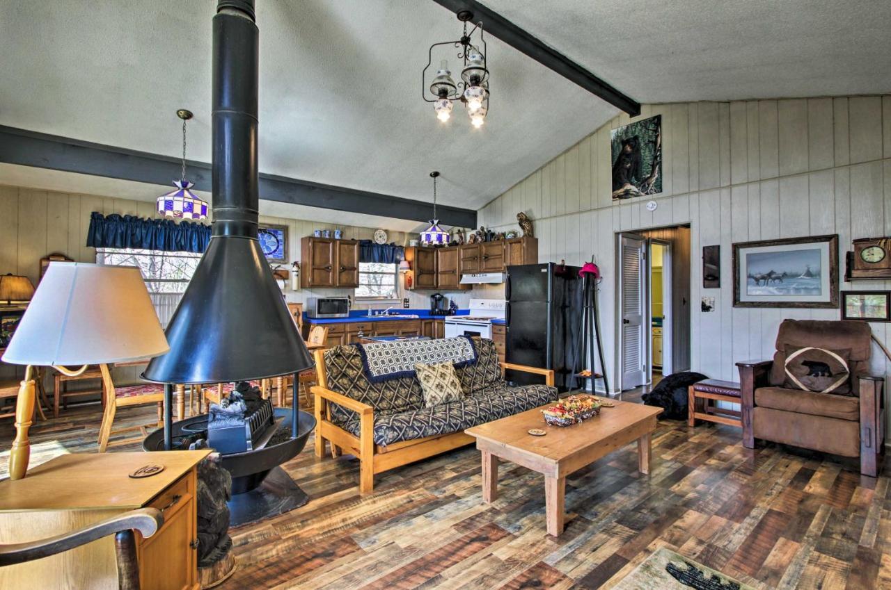 Quiet Cabin With Mountain Views About 3 Mi To Gatlinburg Luaran gambar