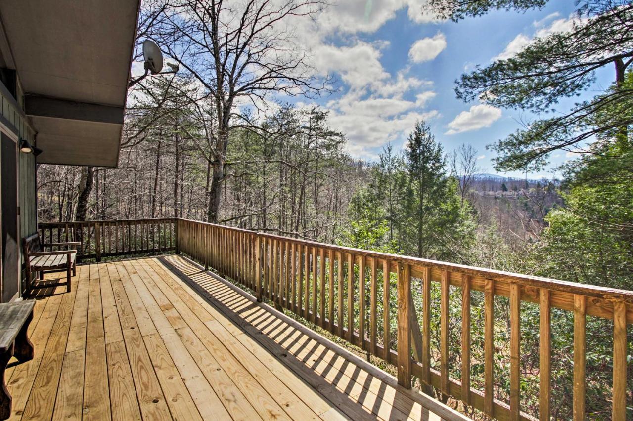 Quiet Cabin With Mountain Views About 3 Mi To Gatlinburg Luaran gambar