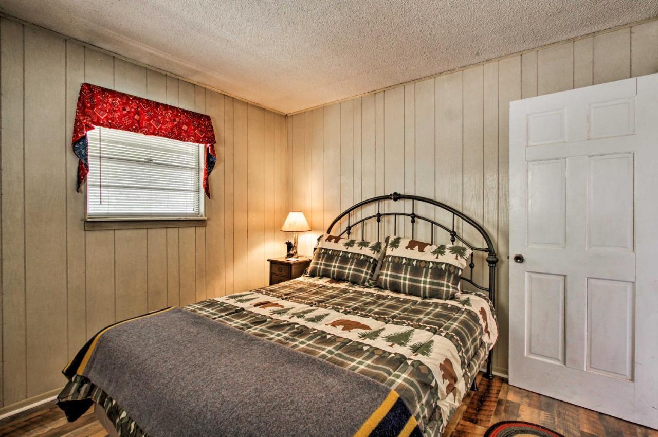 Quiet Cabin With Mountain Views About 3 Mi To Gatlinburg Luaran gambar